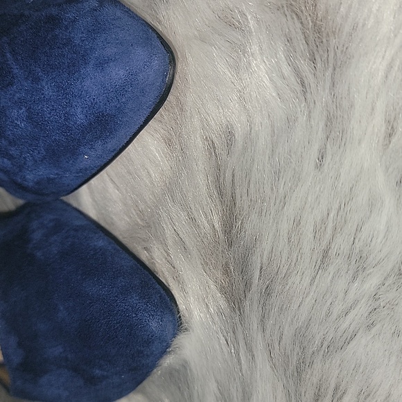 🎁🎁🎁🎁 Heels - Picture 6 of 8